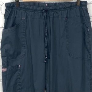 Cherokee women’s nurse scrub pants Large gray